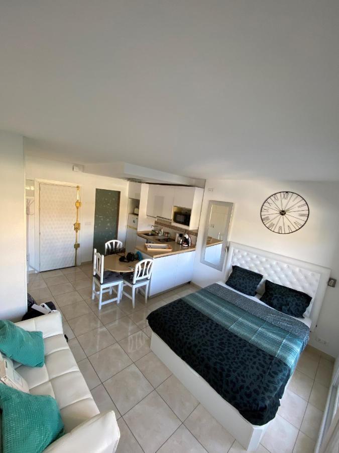 Benal-Beach-511. Walking Distance To The Beach Benalmádena Exterior photo